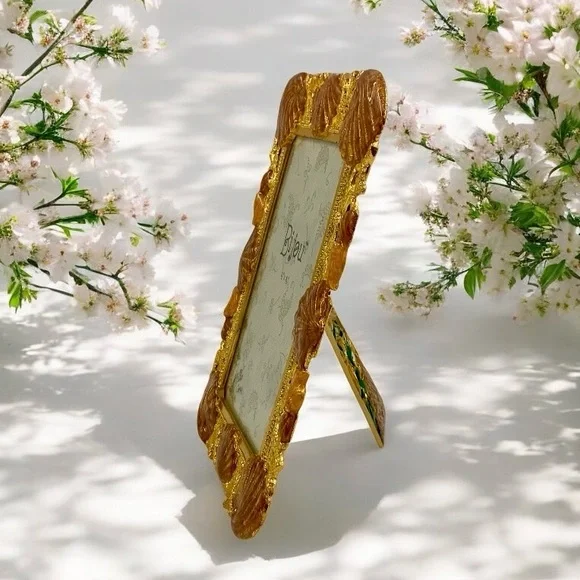 Bijou Enameled Seashell And Coral Picture Frame, 4 X 6 Elegant Beach Photo Frame - Picture 7 of 9